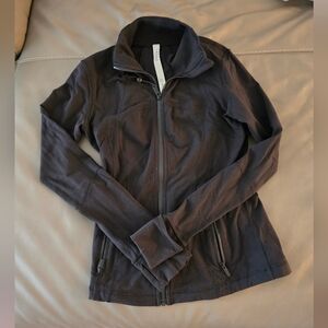 Lululemon define zip up
